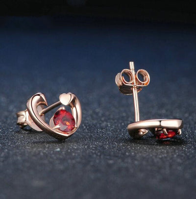 Aretes de Plata Pura S925 con Granate Natural y Baño de Oro Rosado - Image 3