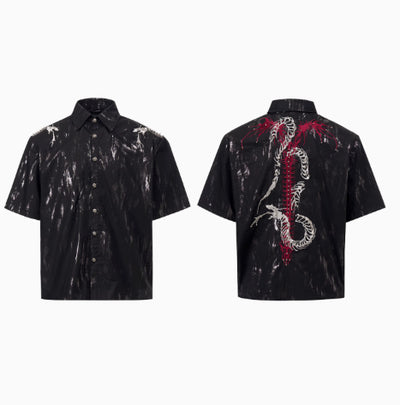 Camisa Blanca Manga Corta para Hombre con Hombreras Serpiente y Detalles Dorados - Image 15