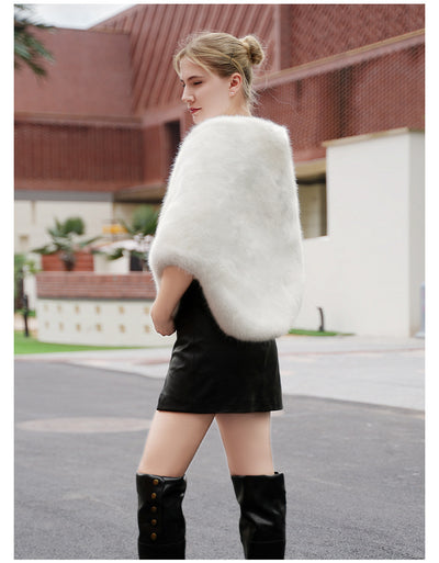Chaleco Formal Elegante para Anfitrión en Tono Blanco Cálido - Image 9