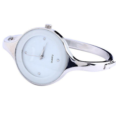Reloj pulsera elegante para mujer