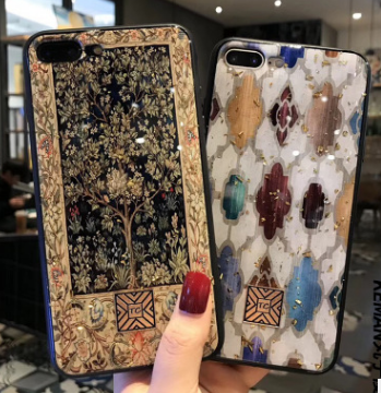 Funda para iPhone Diseño Retro Marca Internacional Tendencia - Protección Suave para 6s, 7Plus, 8Plus, XR, XSMax