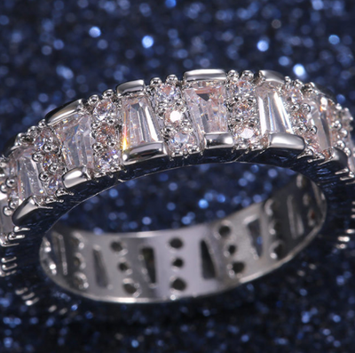 Anillo de Diamantes AA con Circonita Irregular - Image 2