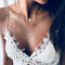 Collar Choker Multicapa de Verano con Lentejuelas y Dije Dorado