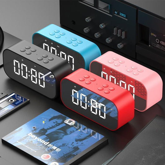 Parlante Bluetooth Inalámbrico con Reloj LED Integrado