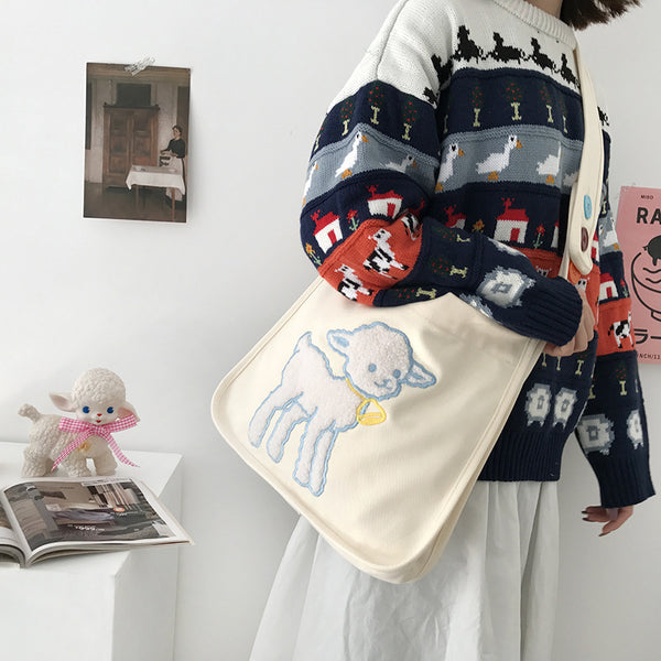Bolsa Universitaria con Bordado de Oveja - Estilo Campus Desenfadado