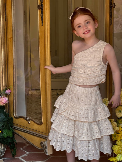 Vestido Pastel con Hombreras Oblicuas y Bordados de Verano - Image 33