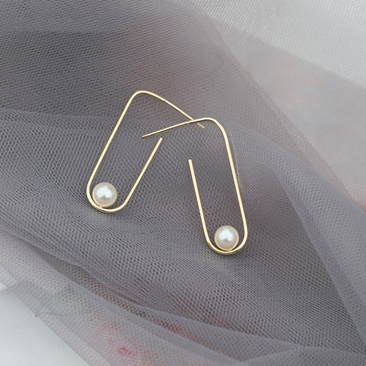 Aretes de Plata Esterlina con Perlas Sintéticas Electrochapadas - Image 5