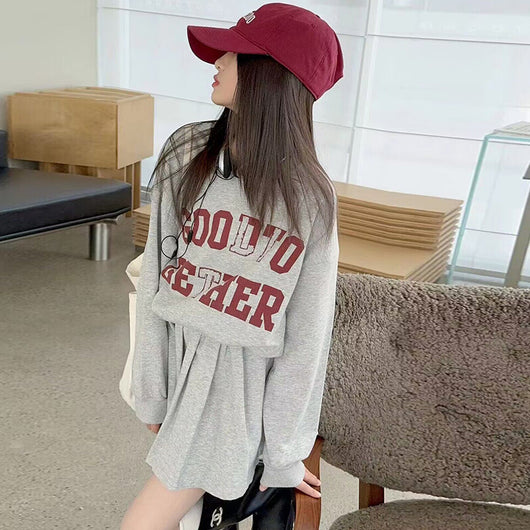 Conjunto Preppy para Niña: Suéter Manga Larga con Letras y Falda Plisada - Image 6