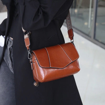 Bolso Crossbody de Cuero para Mujer con Cierre de Cremallera - Image 4