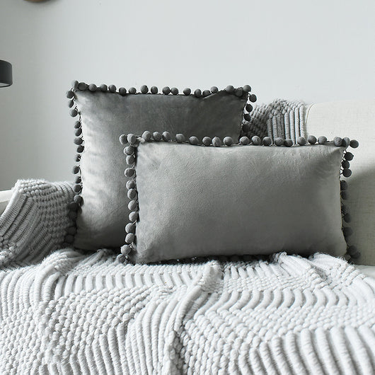 Funda de Almohada Terciopelo con Bolas de Pelaje - Image 23