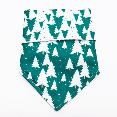 Pañuelo Estampado con Mariposas y Moño Triangular - Image 5