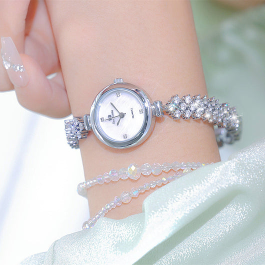 Reloj de Lujo Sirena con Cadena de Diamantes en Oro y Plata