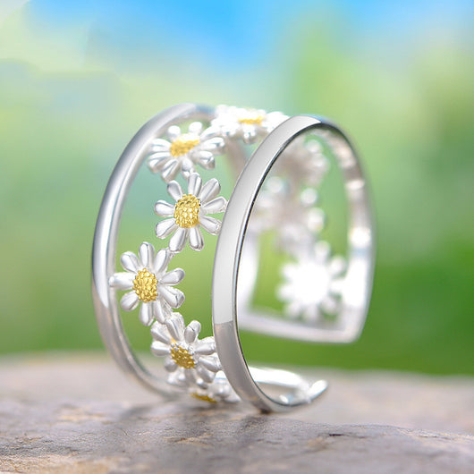Anillo Ajustable de Plata Esterlina con Margarita Pequeña para Mujer - Image 9