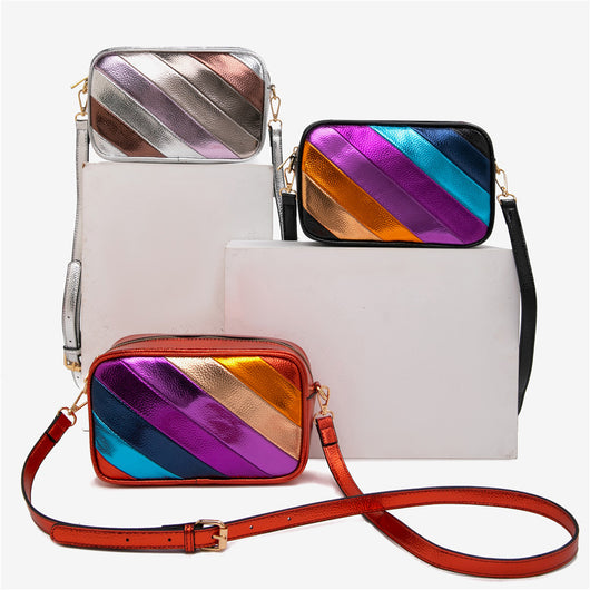 Bolsa Mensajera Tofu con Parches Cuadrados para Mujer - Image 13