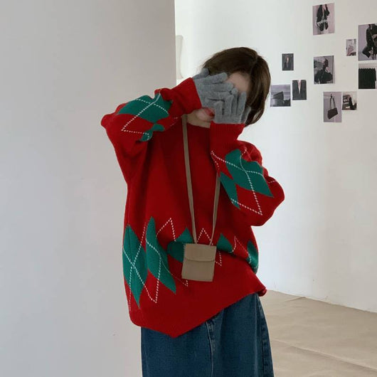 Suéter Navideño Talla Grande para Mujer - Diseño Rombos Rojo Contrastado Acolchado - Image 3