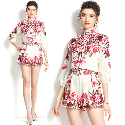 Conjunto Vintage de Blusa Cuello Alto con Mangas Globo y Shorts Sueltos - Image 12