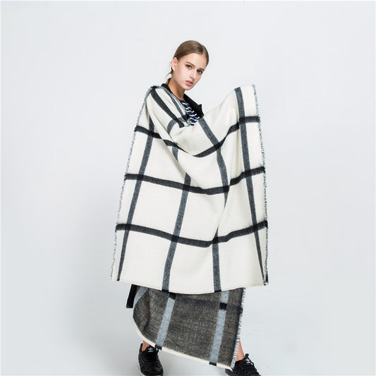 Bufanda Reversible Blanco y Negro de Microcashmira