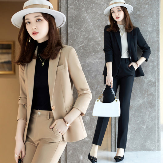 Traje Ejecutivo Femenino de Dos Piezas en Colores Sólidos - Image 13