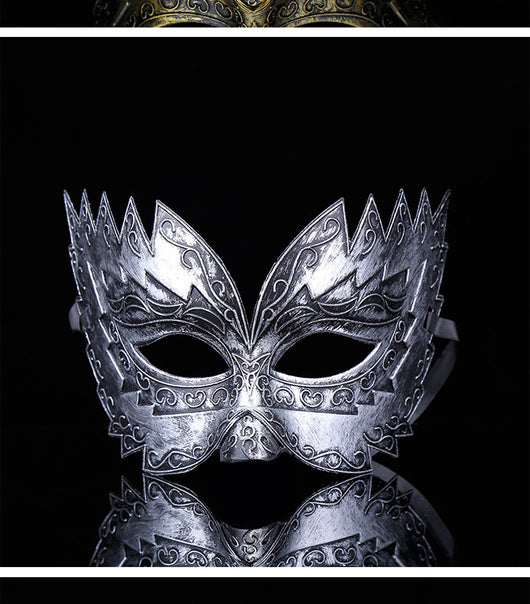 Máscara Plástica Vintage con Diseño Creativo para Fiestas de Halloween - Image 9