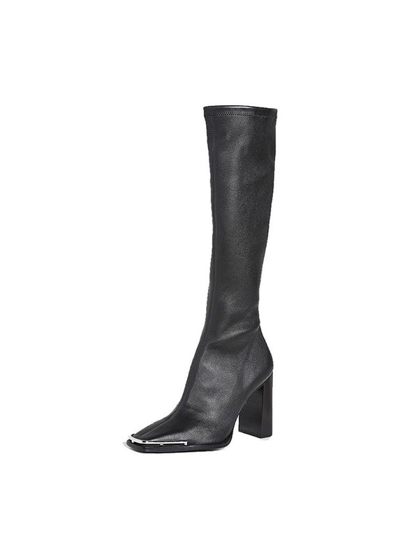 Botas Altas de Cuero con Tacón Robusto y Silueta Ajustada