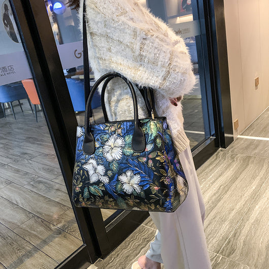Bolso Retro Pintado a Mano con Relieve Estilo Chino - Image 3