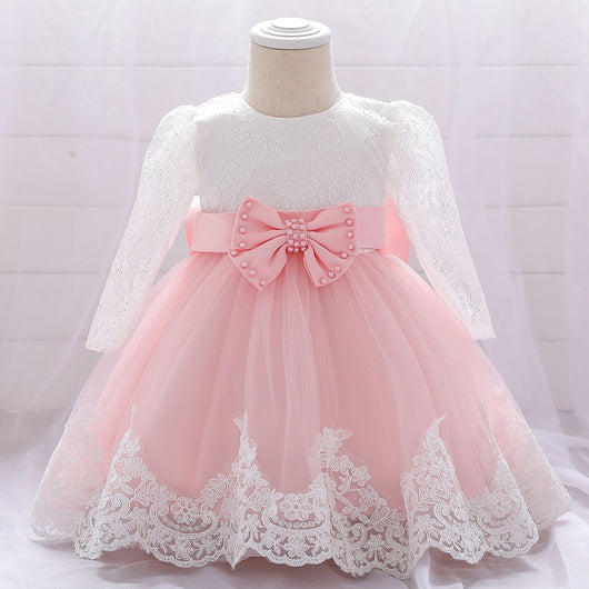 Bata Clínica con Detalles de Encaje y Costuras Reforzadas - Image 29