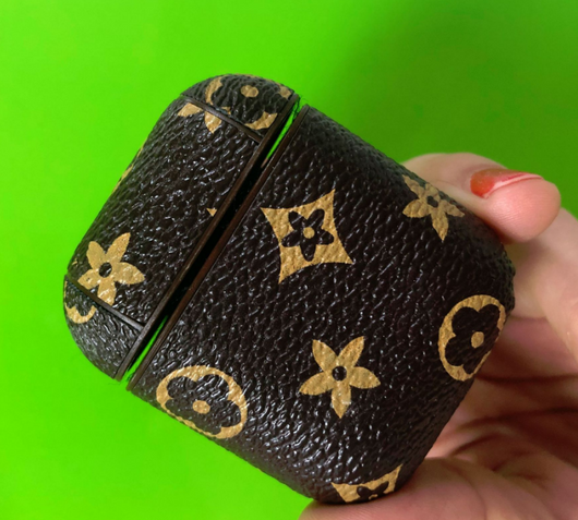 Estuche de Protección Inalámbrico Compatible con Apple - Image 6