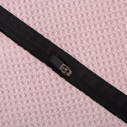 Toalla Deportiva de Microfibra con Diseño Piña y Cierre - Image 2