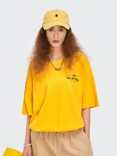 Camiseta Suelta Hombro Caído con Estampado Triángulo - Diseño Urbano Versátil - Image 3