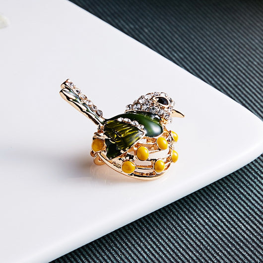 Broche de Pájaro en Rama - Accesorio Versátil en Aleación para Pecho - Image 4