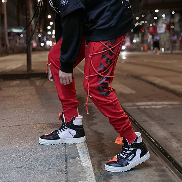 Pantalones Harem Hip Hop con Estampado Urbano y Puños Ajustables