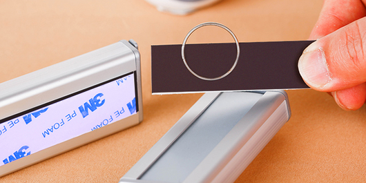 Luz LED Inteligente con Sensor de Movimiento y Carga Inalámbrica - Image 9