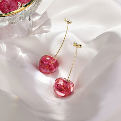 Aretes Colgantes de Cereza con Elegancia Francesa