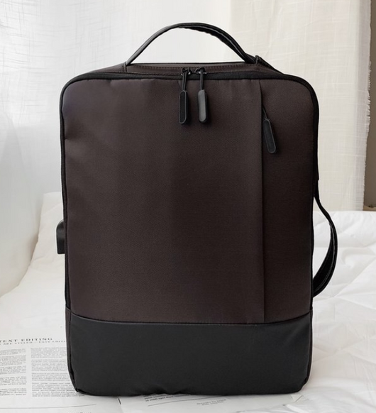 Mochila Ejecutiva con Carga USB para Hombre - Image 18