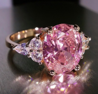 Anillo de Compromiso Diamante Rosa Cristal Princesa Forma Huevo - Simulación Premium - Image 4