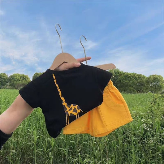 Conjunto de Dos Piezas Niños y Niñas - Playera y Shorts de Verano - Image 4