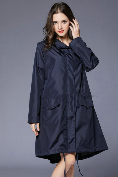 Poncho Impermeable y Transpirable para Senderismo - Image 2