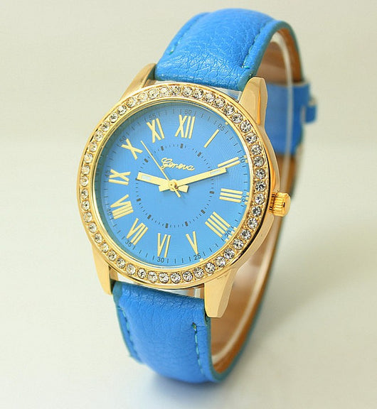 Reloj de Pulsera Elegante con Banda de Cuero, Números Romanos y Cristales Brillantes - Image 8