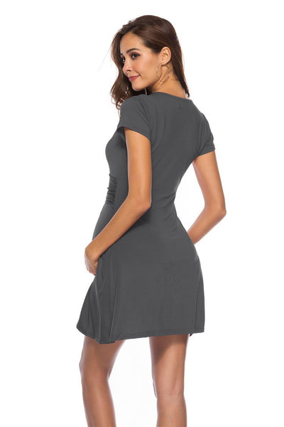 Vestido Premamá Escote Profundo Manga Corta - Image 11