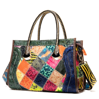 Bolso de Cuero Bicolor con Acabado Charol Premium - Image 3