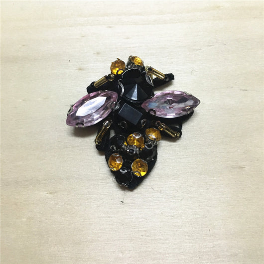 Broche Abeja Personalizado - Accesorio Único y Delicado - Image 5