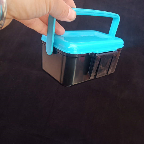 Caja de cebo dual con asa portátil
