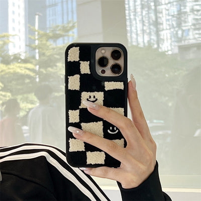 Funda para Teléfono Patrón Ajedrez Blanco y Negro - Image 7