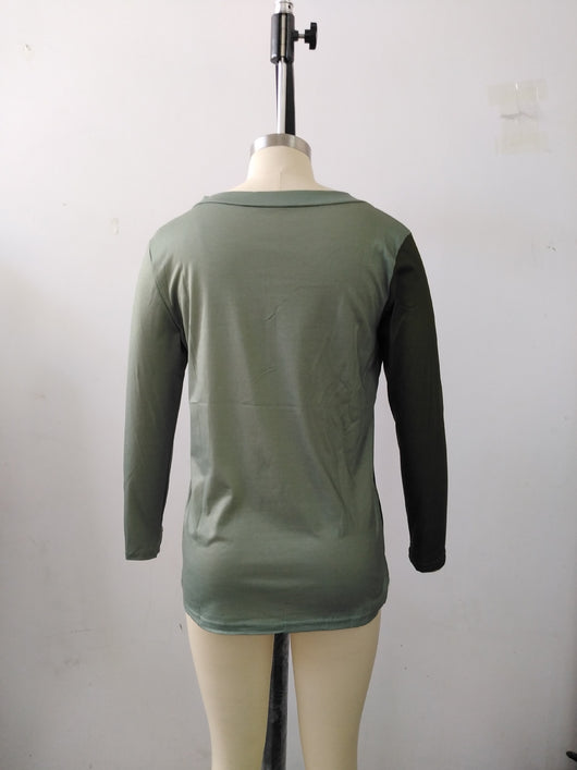 Playera de Cuello V a Rayas con Estampado y Mangas Largas - Image 21