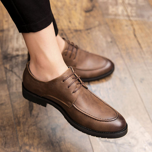 Zapatos de Cuero Negro Otoño Joven