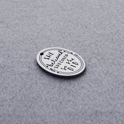 Etiqueta Personalizable de Acero Titanio - Image 2