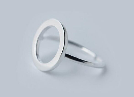 Anillo de Plata 925 con Diseño Geométrico Circular