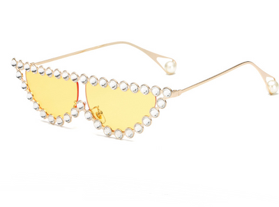 Gafas de Sol Gatito con Tachuelas - Estilo Moderno y Atrevido - Image 3