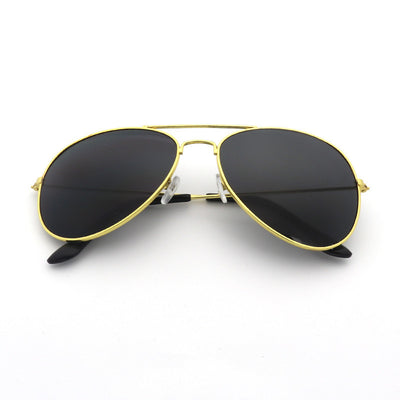 Gold frame aviator sunglasses with dark black lenses, featuring a classic vintage style. - Image 33