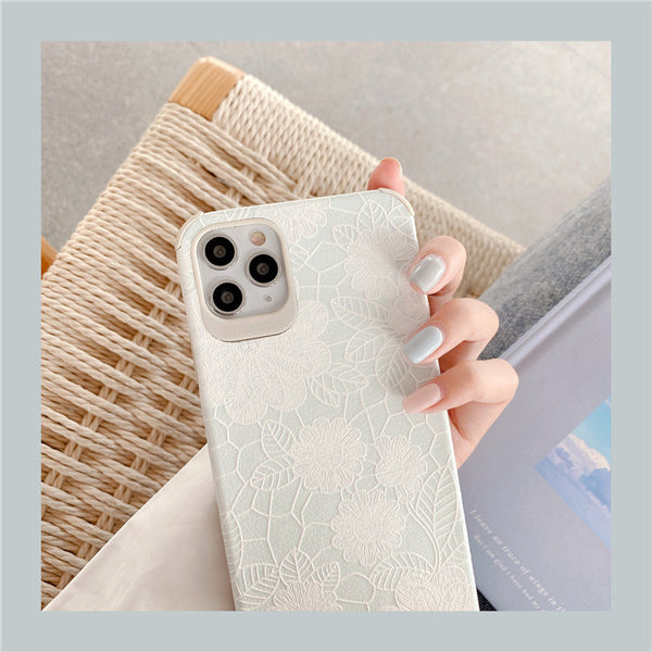 Funda para Celular con Flores de Encaje